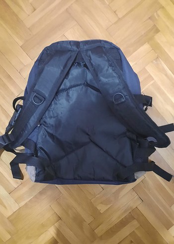 EASTPAK SIRT ÇANTASI - Görsel 3