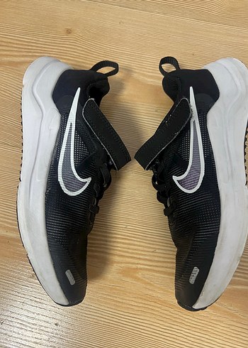 Erkek Çocuk Siyah Cırtlı Spor Ayakkabı - Görsel 3