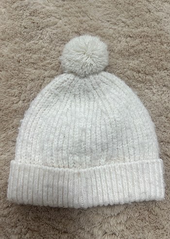 Bebek Beyaz Örgü Yün Bere - Görsel 2