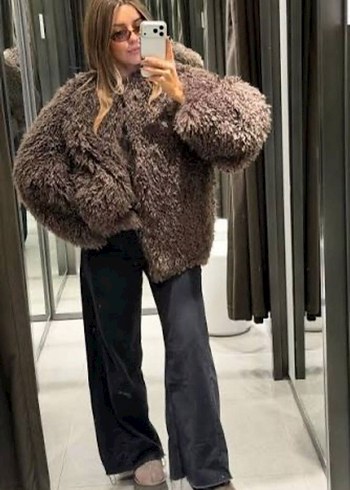 Kahverengi Yünlü Tüylü Kadın Midi Ceket - Görsel 4