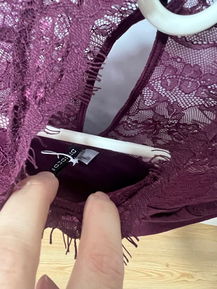 Bordo Dantel Detaylı Yüksek Yaka Kadın Kazak - Görsel 3