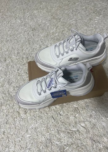 Skecher d lüx trekker - Görsel 3