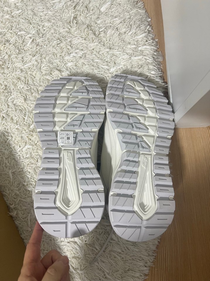 Skecher d lüx trekker - Görsel 4