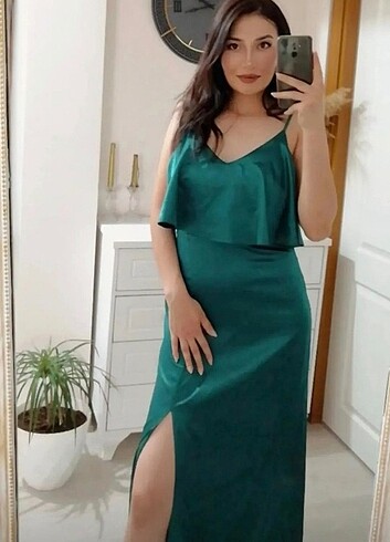 Sifir abiye elimde kalanları çıkartıyorum dolabima bakin