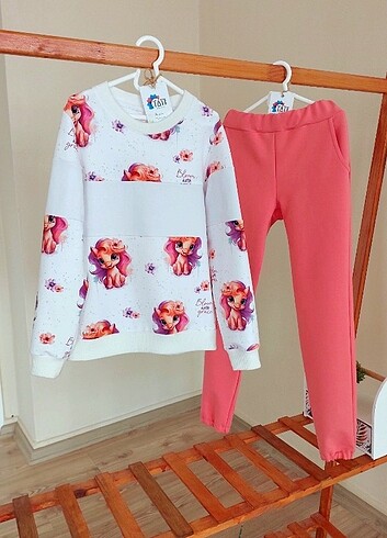 Sweatshirt ve pantalon 7 yaş için