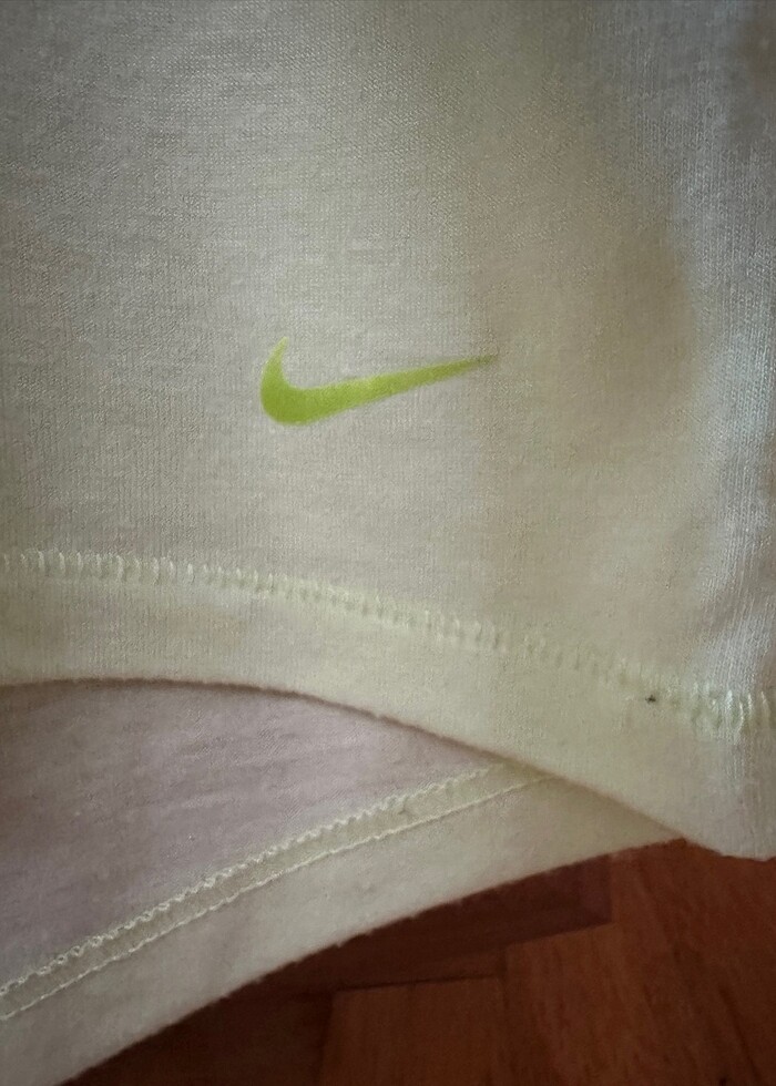 Nike DRI-FIT kısa kollu tshirt - Görsel 3