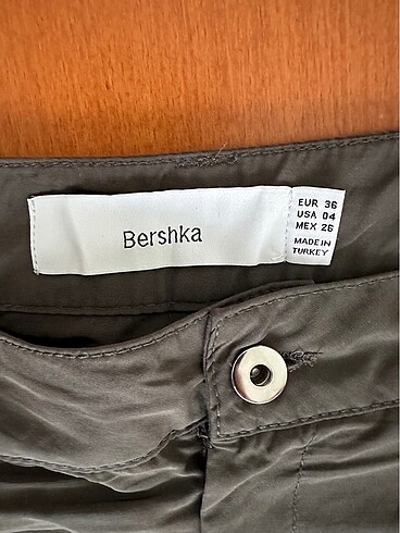 Bershka paraşüt kargo pantolon - Görsel 6