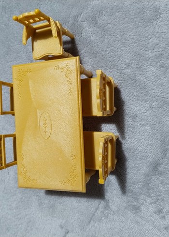 sylvanianfamilies 4adet sandalye 1masa 1bebek sandalyesi oyuncak - Görsel 2