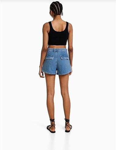 xs Beden Bershka şort