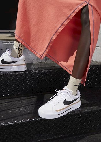 37,5 Beden beyaz Renk ORİJİNAL NİKE COURT LEGACY LİFT SNEAKER