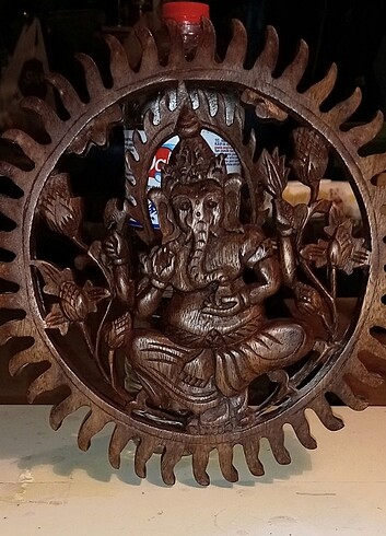 Beden kahverengi Renk EL OYMASI AHŞAP GANESHA