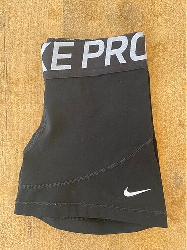 NİKE PRO ŞORT