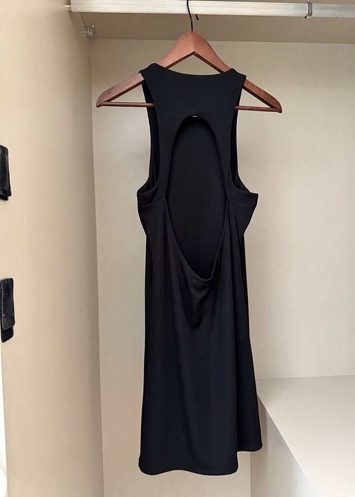 Siyah elbise - Görsel 2