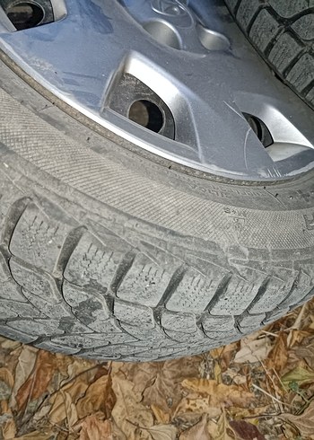 Diğer 4 adet lassa kışlık Lastik ve Jant takimi