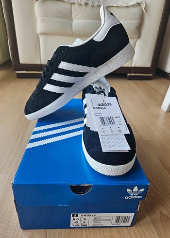 Adidas Gazelle Sneaker