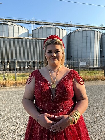 Diğer Kına elbisesi
