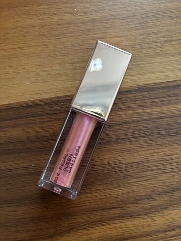 Alix Avien Alix avien mazi lipgloss volumizer