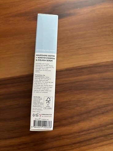 Diğer Skin401 kaş ve kirpik serumu