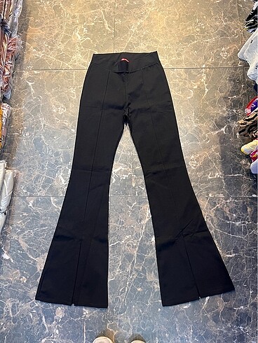 Zara Tayt pantolon