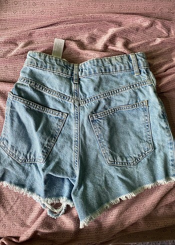 Defacto Kadın Mavi Yırtık Denim Şort
