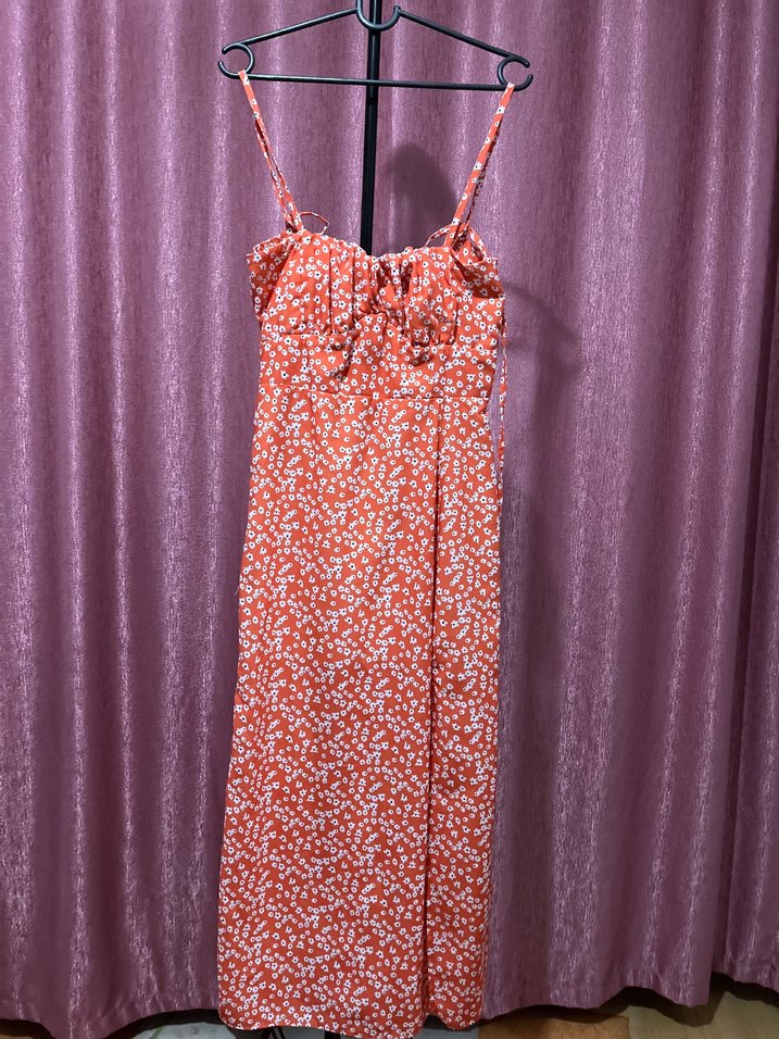 Turuncu ince askılı çiçek detaylı elbise - Görsel 3