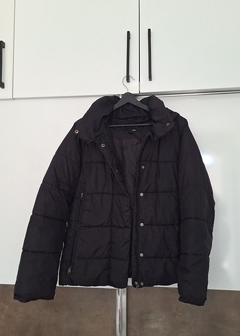 h&m mont