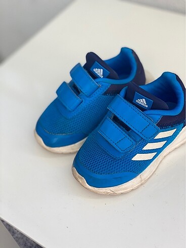 21 Beden Bebek spor ayakkabı