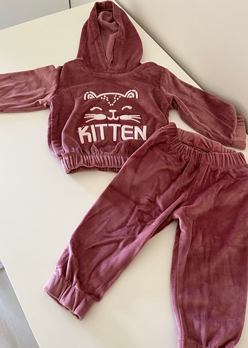 Kız Bebek Mor Kapüşonlu Takım 6-9 ay - Görsel 2