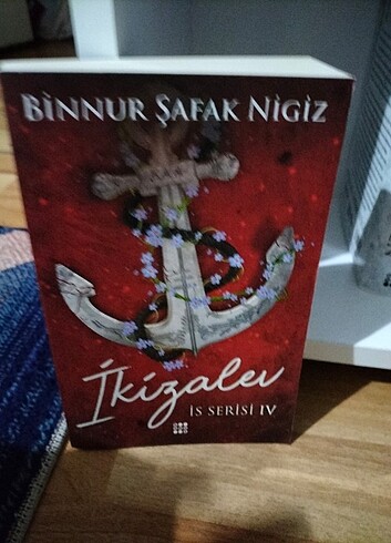 İs serisi dördüncü kitap ikizalev