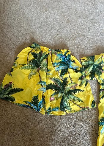 Sarı Tropikal Desenli Kısa Kollu Erkek Pijama Takımı - Görsel 4