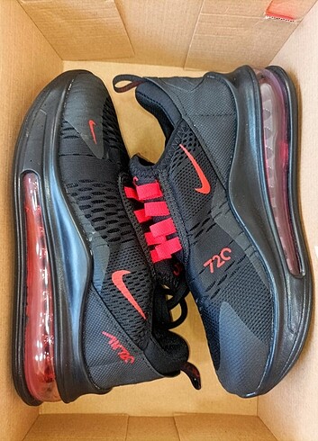 Nike Air 720
