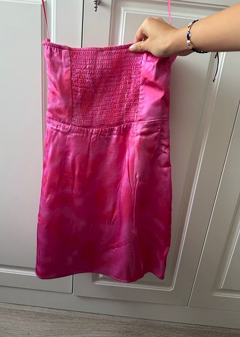 s Beden Orijinal Bershka Pembe Straplez Mini Elbise