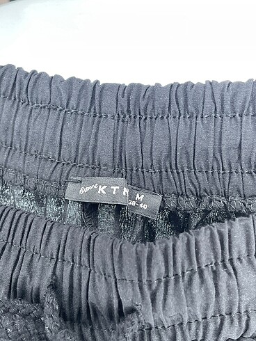 s Beden siyah Renk PreLoved Eşofman Altı %70 İndirimli.