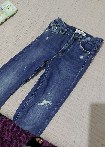 Stradivarius Kadın Mavi Denim Regular Fit Günlük Kot Pantolon