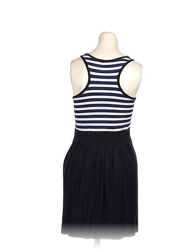s Beden PreLoved Kısa Elbise %70 İndirimli.