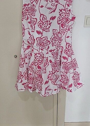 Pembe desenli elbise - Görsel 3