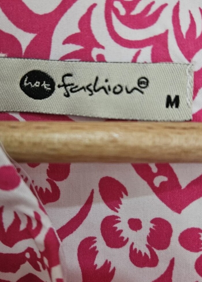 Pembe desenli elbise - Görsel 5