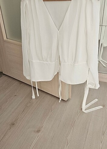 Beyaz şifon kruvaze bluz - Görsel 3