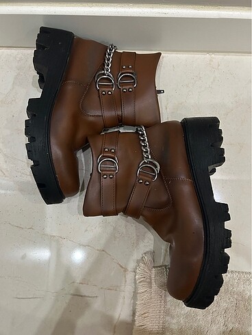 Zara bot