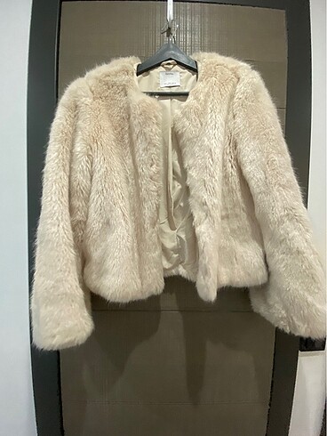 Bershka peluş kürk