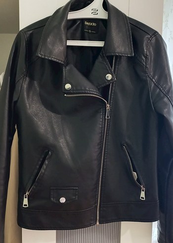 Siyah Deri Biker Ceket Kadın