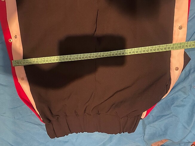 Diğer Yanları çotçıtlı pantolon