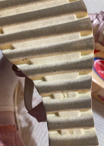 Polaris/Pudra Deri Tokalı Dolgu Topuklu Kadın Sandalet/39 numara - Görsel 4