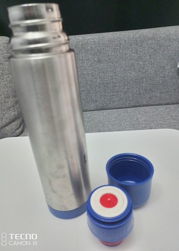 Mavi Kapaklı Gri Termos Şişe - Görsel 5