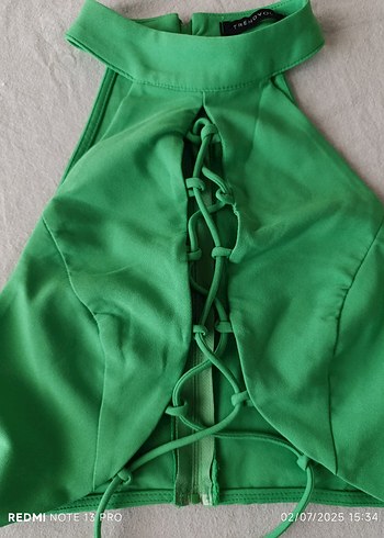 Yeşil Halter Yaka Bağcıklı Crop Top - Görsel 5