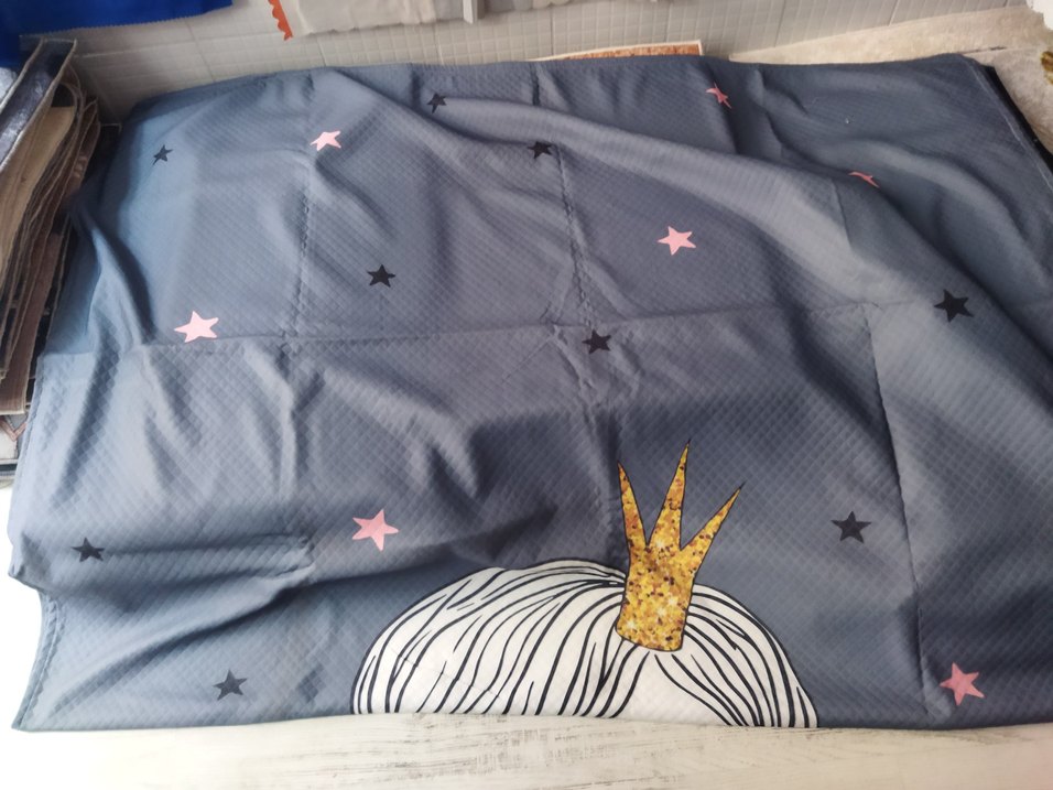 Gri Baskılı Çocuk Yatak örtüsü ve yastık kılıfı - Görsel 2