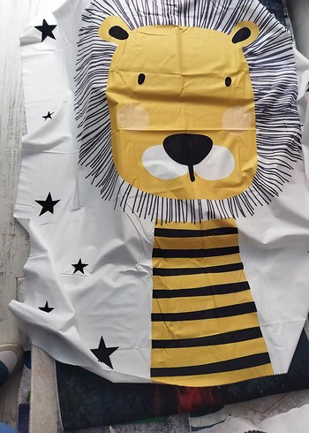 Sarı Aslan Desenli Çocuk Uyku Örtüsü - Görsel 2