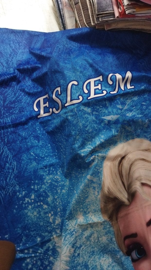 Parlak Mavi Elsa Bebek figürlü yatak örtüsü ve yastık kılıfı. - Görsel 3