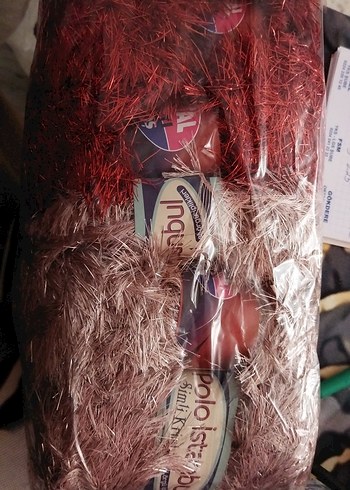 Kırmızı ve Beyaz El Yapımı İplik Seti - Görsel 2