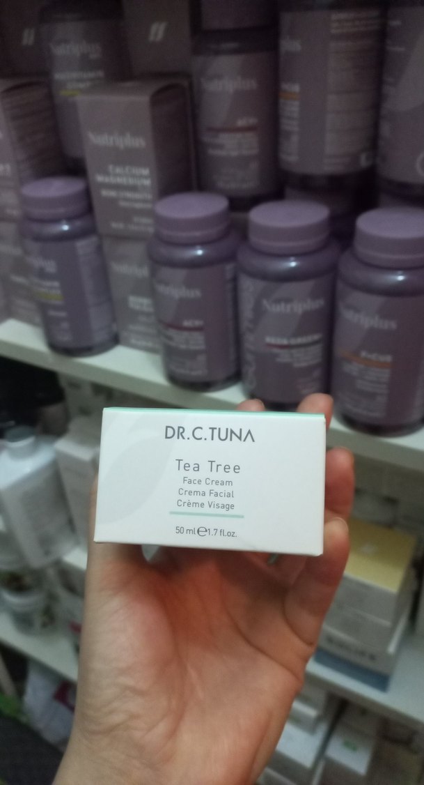 DR.C.TUNA Çay Ağacı Özlü Yüz Kremi 50 ml - Görsel 2